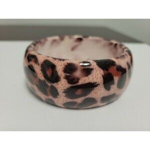 Vintage Bangle Bracelet Pink Lucite Cheetah Leopard Print Chunky Boho